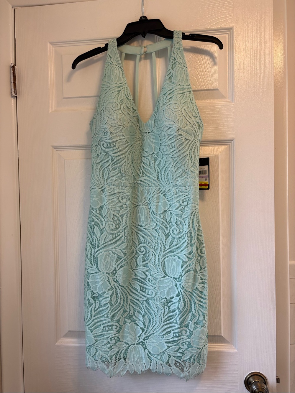 GUESS Mint Green Lace Halter Mini Dress Womens size 6 NWT